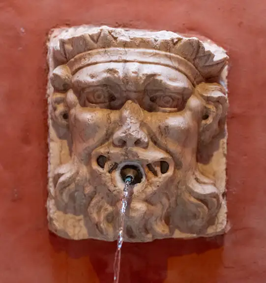 Casa de Salinas | Casa-palacio del siglo XVI